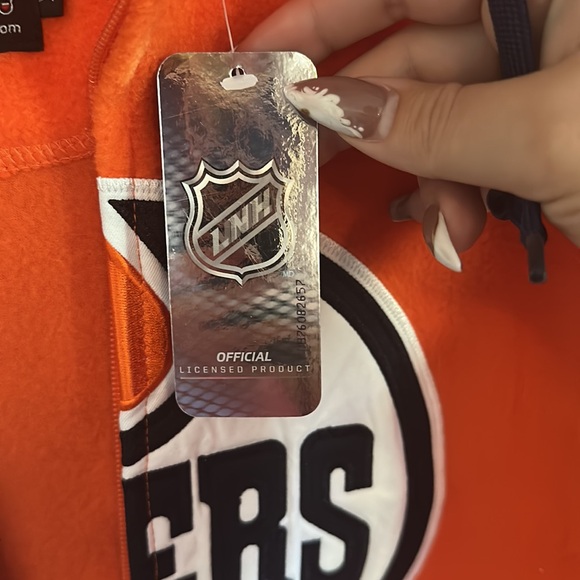 NHL Edmonton Oilers Onesie - Picture 6 of 6